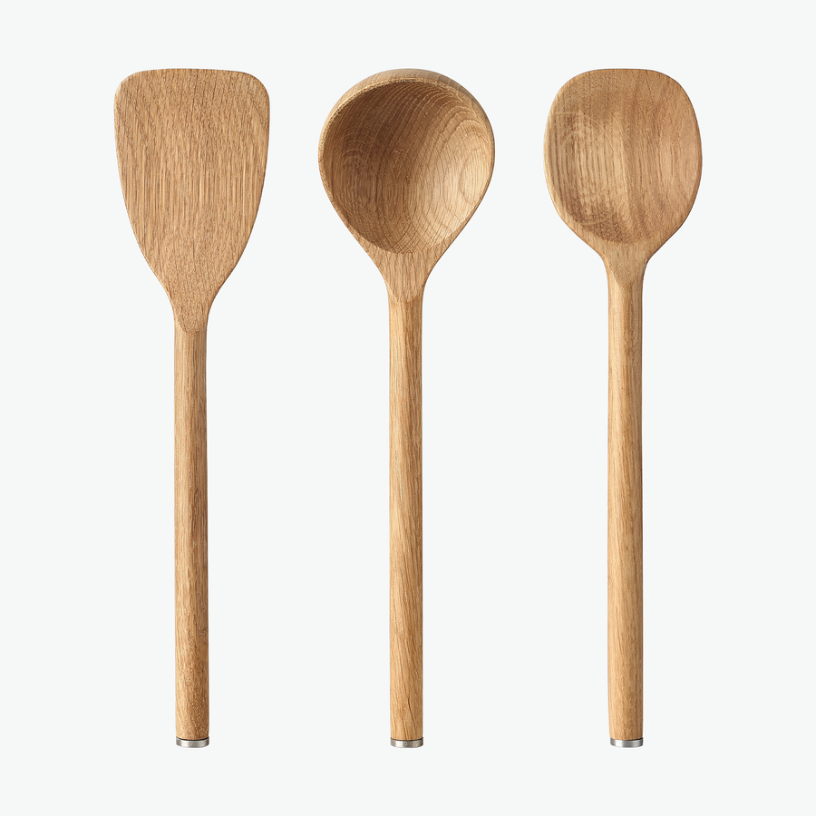 Das Trio-Set aus Eiche mit Pfannenwender, Schöpfkelle und Kochlöffel, von oben