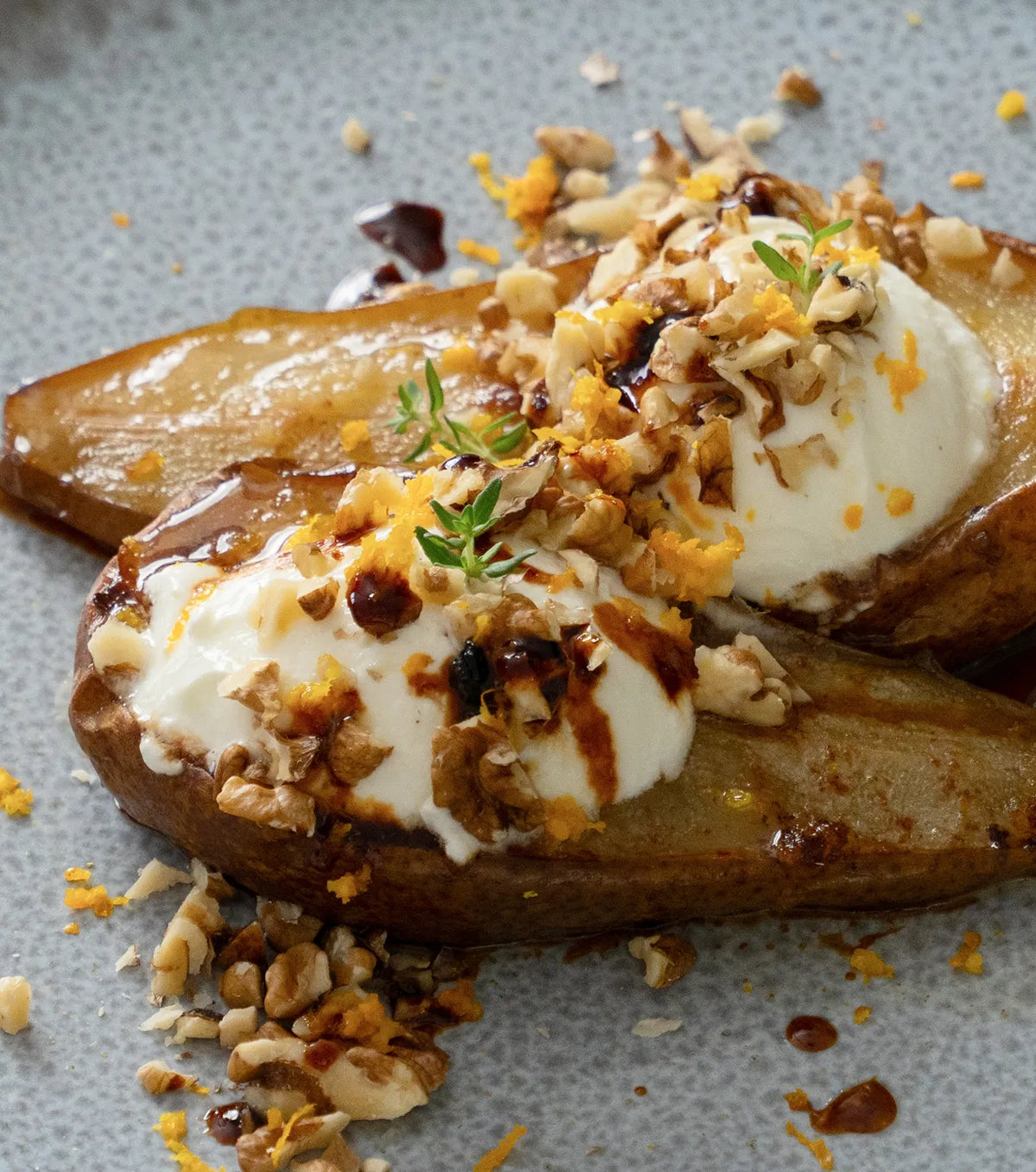 Ofengeröstete Birnen mit Honig und Vanillejoghurt