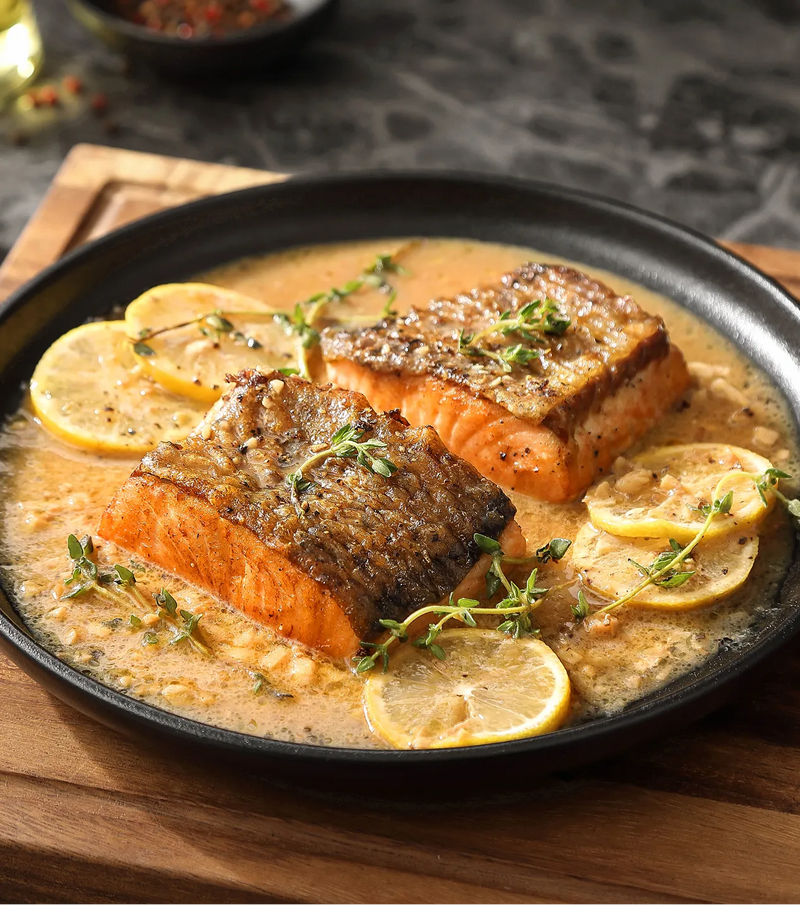 In Butter gebratener Lachs