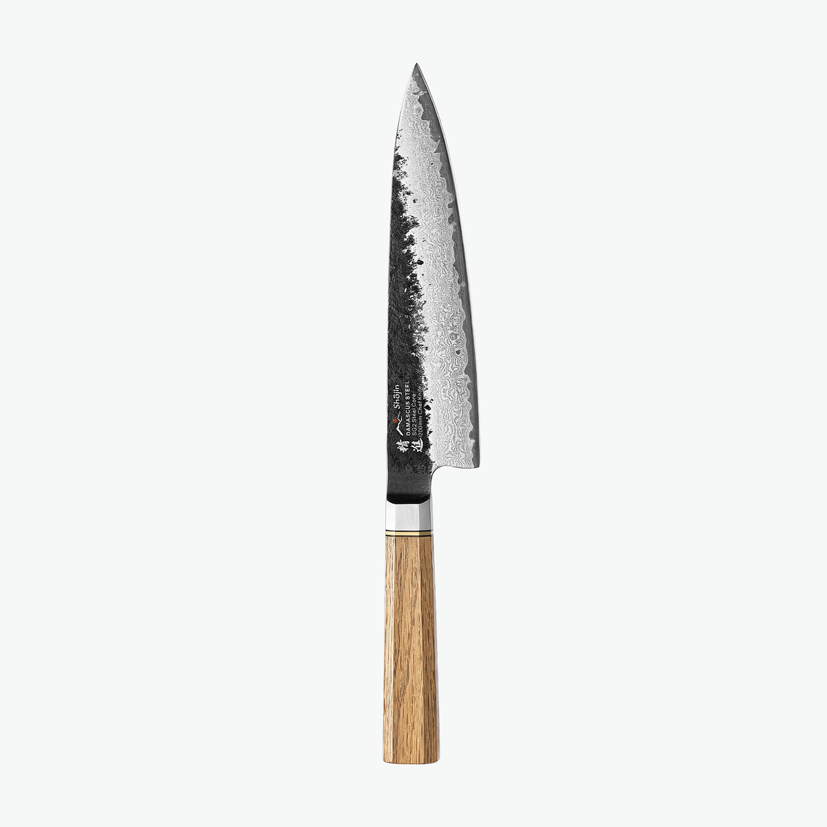 Shōjin Kashi Kochmesser mit Eichengriff, 20 cm, von vorn auf hellem Hintergrund
