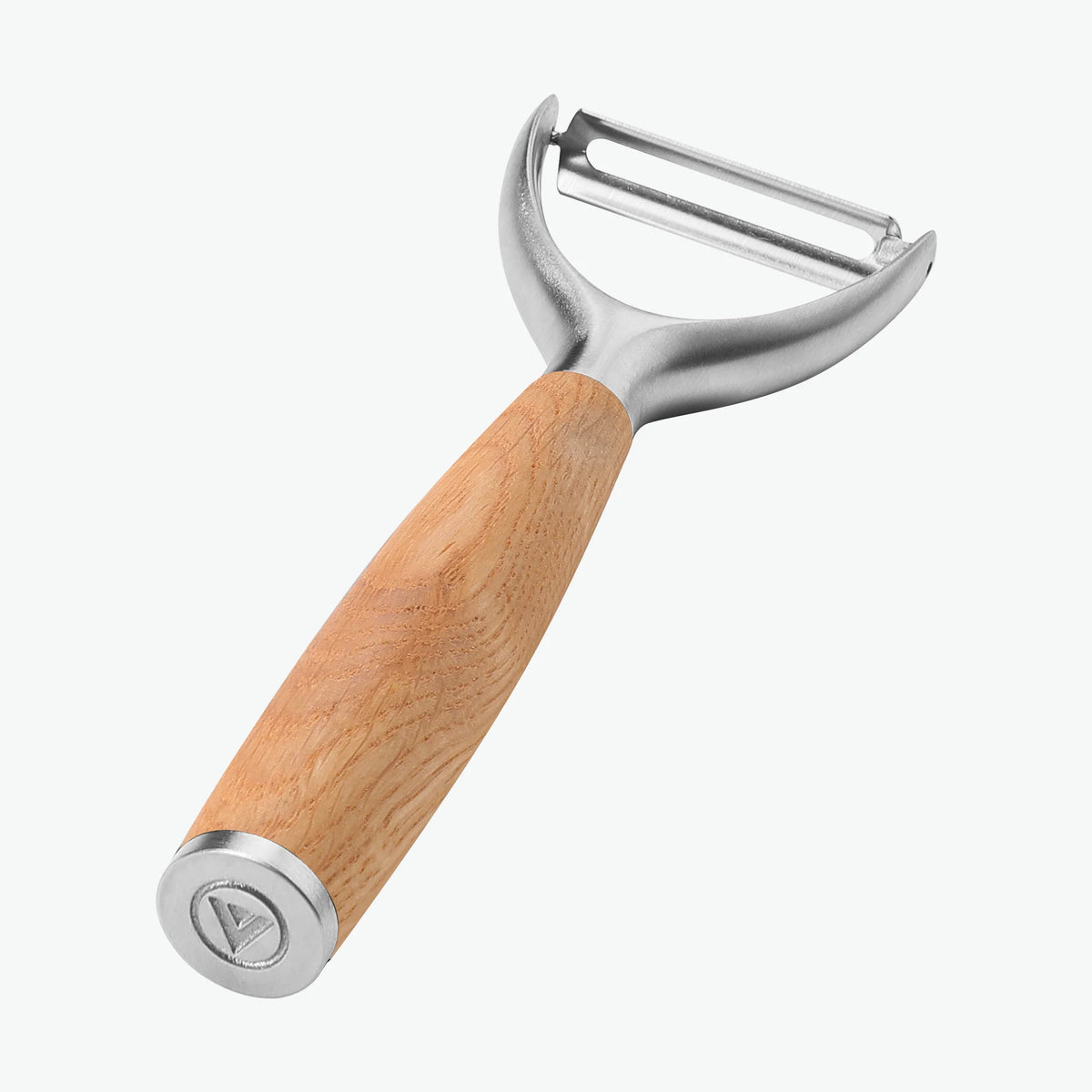 Kartoffelschäler mit Griff aus Eiche, Schrägansicht