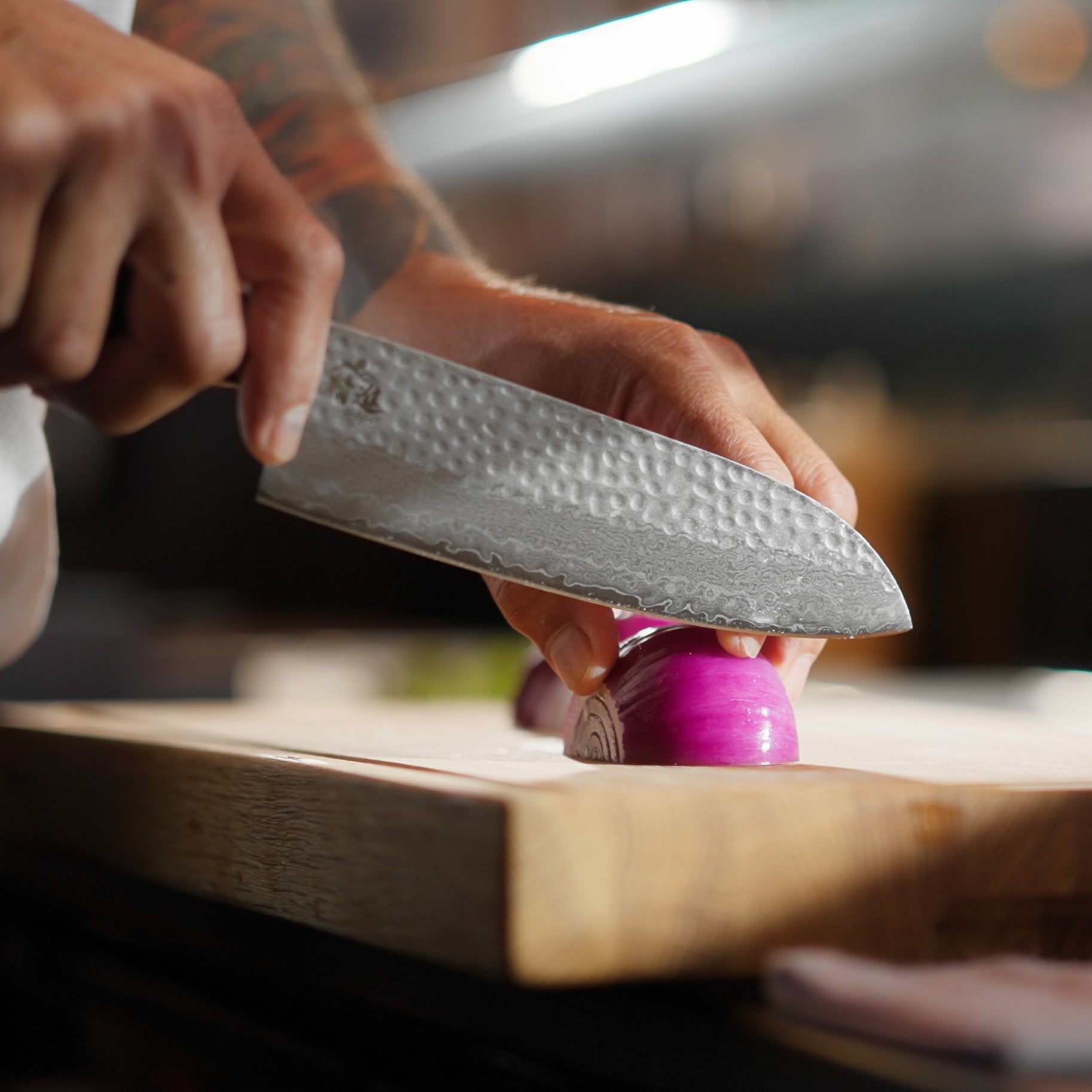 Shojin Taru Santoku-Messer